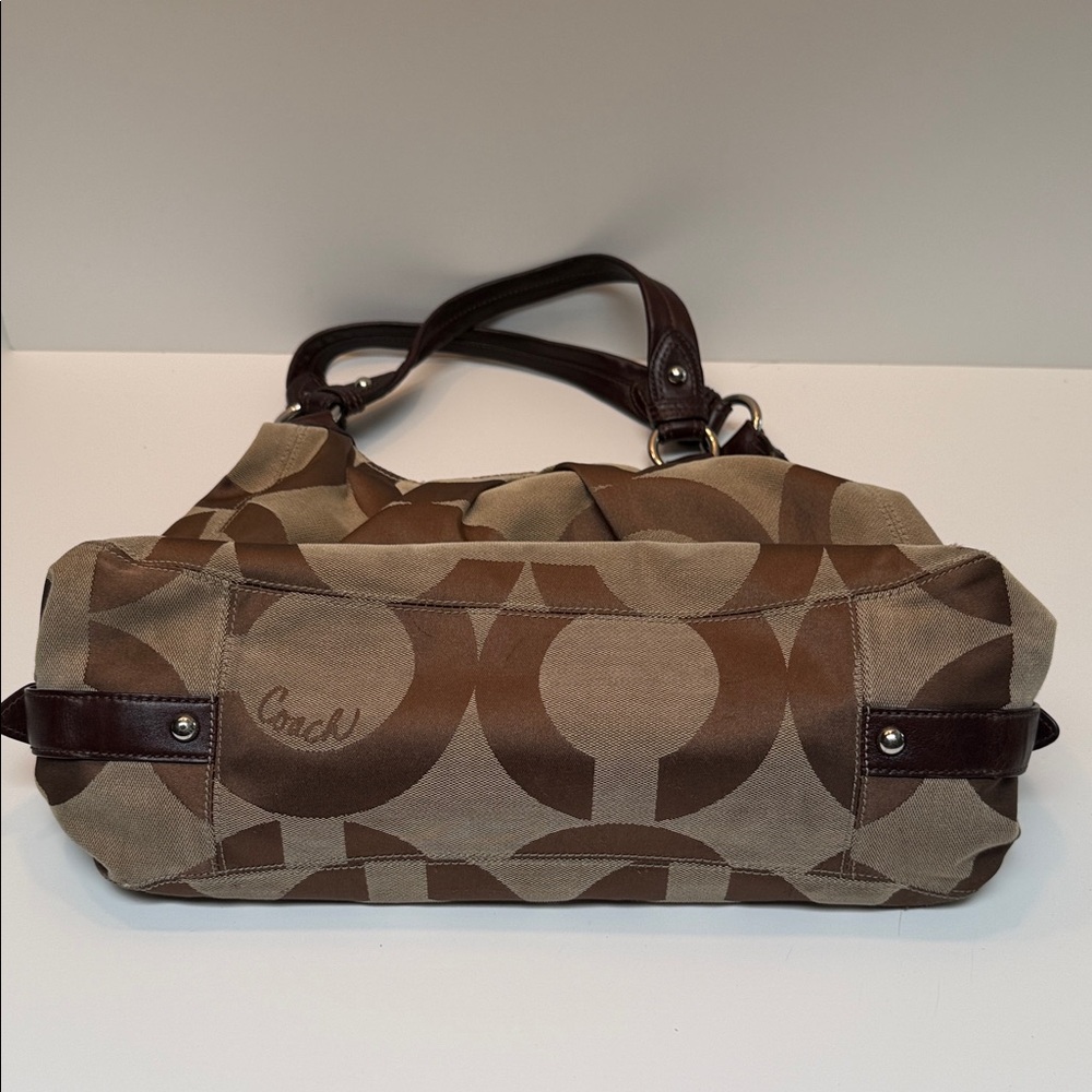 Coach Brown and Tan Signature Shoulder Bag - Picture 8 of 13